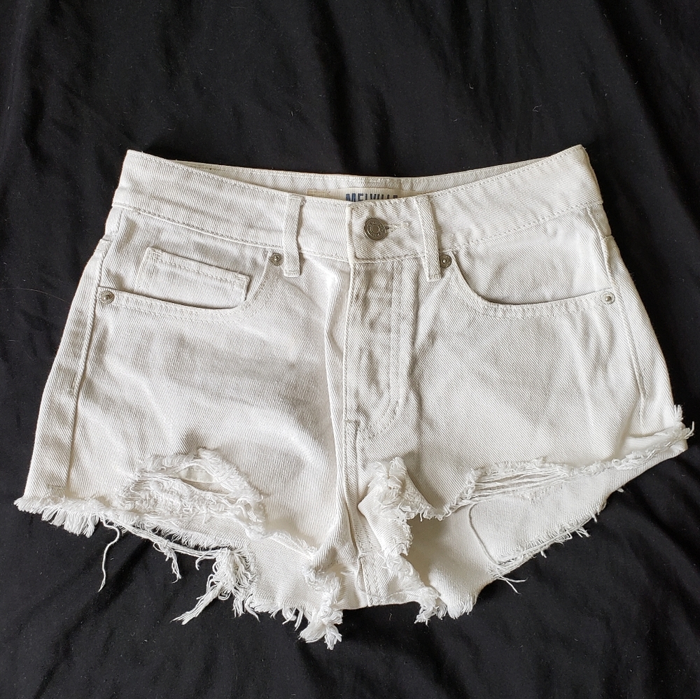 Brandy Melville high waisted short